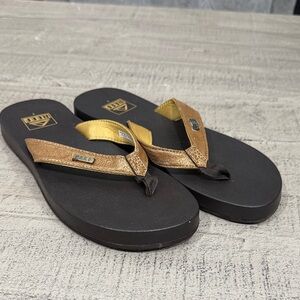 Reef Bronze and Gold Metallic Thong Sandals 7